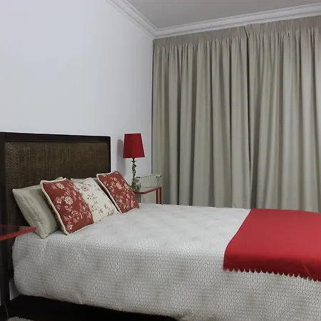 Πανσιόν Al Embaixador